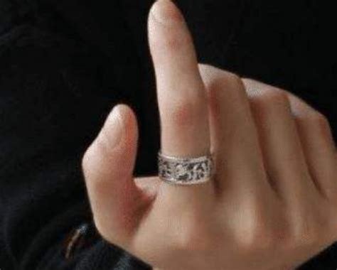 小蔥老師 右手食指戒指